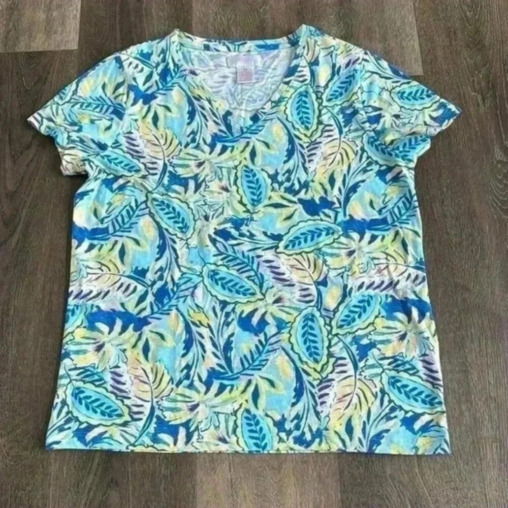 Stella Parker tee.  Women’s size medium. Excellent condition.
